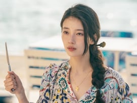 수지에 소원 빌라는 김우빈..'다 이루어질지니' 캐릭터 스틸컷 공개
