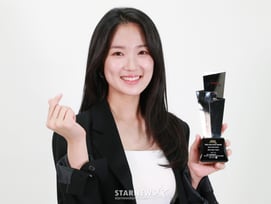 김혜윤 'AAA 2025' 인기상 女배우 예선 투표 1위..2위 혜리-3위 아이유