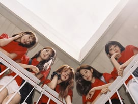 전 세계가 '씹고 뜯고 맛보고'~르세라핌 'SPAGHETTI', 美·英 주요 차트 자체 최고 성적