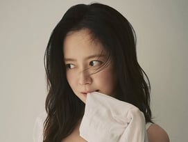 '속옷 CEO' 송지효, 기쁜 소식 전했다.."글로벌 스토어 오픈"