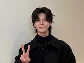 '무면허 운전 기소유예' 정동원 팬덤의 선행..상금 전액 기부