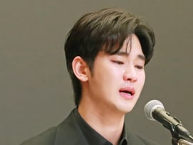 김수현, 20억원 소송 시작됐다..재판부 "귀책 사유 특정해달라" 손배소 첫 변론기일서 요청