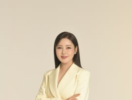 송가인, '미스트롯4' 마스터 출격..7년 만의 금의환향 "친정집 돌아온 느낌"