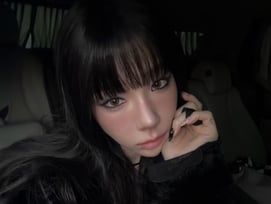 소녀시대 태연 맞아? 시스루 셔츠+스모키 메이크업..러블리 없다