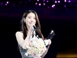 아이유, 변우석과 내년 베커상 예약.."흔쾌히, 기쁜 마음으로" [인터뷰③]