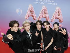 투어스, 'AAA 2025' 베스트 뮤지션 트로피 품에.."42들 자부심 될 것"