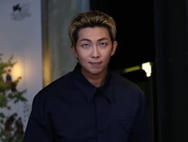 수면제 처방·해체 언급..RM, 결국 사과 "라방 켜지 말걸 후회"[스타이슈]