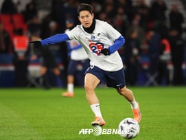 '1분도 못 뛴' 이강인, 102일 만에 벤치만 지켰다... PSG는 아틀레틱과 0-0 무승부