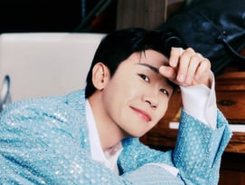 영탁, '개콘'→연예대상→다큐 내레이션..인기 행보