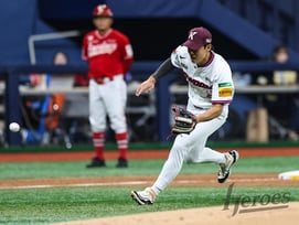 고척 인조잔디 이겨냈더니, ML 골드글러브 따라왔다... 송성문도 가능하다, '하드 트레이닝'으로 하성·혜성 뒤 잇는다