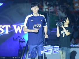 KCC 8연승 무산도 뼈아픈데, 또 악재 생겼다... 허웅 이탈→송교창 '농구영신' 복귀도 무산 [부산 현장]