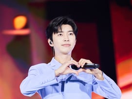 임영웅 팬클럽 '영웅시대 With Hero 부산금정산', 사랑의 열매에 연말 성금 300만원