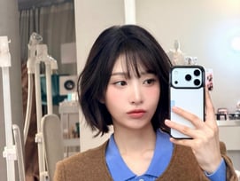 레드벨벳 조이, '뼈말라 몸매' 되더니..♥크러쉬도 헷갈릴 '인형상'