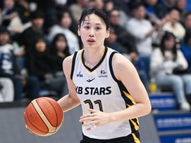 강이슬의 역전 우승 집념 "욕심 분명 있다→하나은행전 중요하지만 매경기 집중해야"