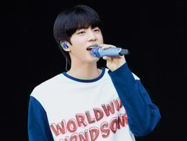 방탄소년단 진, 'Don't Say You Love Me' 스포티파이 8억 달성→팔로워 1000만명 돌파..막강 솔로 파워