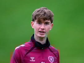 "손흥민 후계자 찾았다" 토트넘, 아스널 따돌리고 '18세 괴물' 낚아챘다... 팬들 "쏘니 향기가 솔솔"