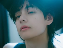 방탄소년단 뷔 솔로앨범 '레이오버' 스포티파이 25억 스트리밍 돌파