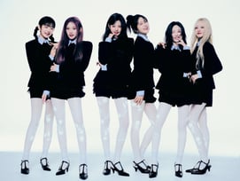 음원→음반까지 휩쓴 '아이브 신드롬'..2025 연간 써클차트 장악