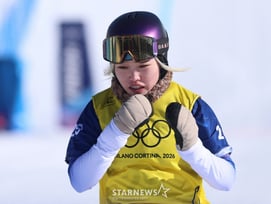 韓 첫 '스노보드 크로스' 출전→아름다운 꼴찌... 우수빈, 먼저 들어온 선수들이 '따뜻하게 안아줬다' [밀라노 올림픽]