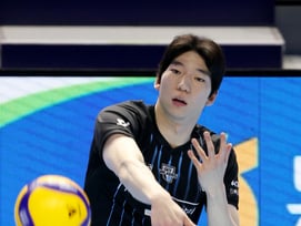 [포토]'승점차를 벌려라!' 허수봉