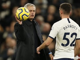 토트넘서 쫓겨난 '손흥민 후계자'의 역습... '득점 1위' 日 우에다 턱밑까지 추격 "네덜란드 폭격 중, 13골 폭발"