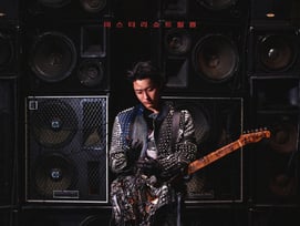 우즈 기획 우즈 첫 영화 개봉 전 사전 예매만 1만 돌파..'기대 UP'