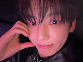 방탄소년단 정국 "컴백하면 진짜 열심히 할게용 사랑합니데잉 ♥♥♥♥♥♥♥"