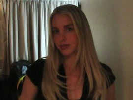 파격 '노브라 일상' 공개! 英 육상여신, 세계 신기록 세우고 '파격 행보'... 동료도 "마음의 준비 안됐는데" 경악