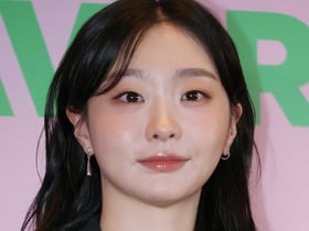 김다미 '사랑스런 손하트'[★포토]