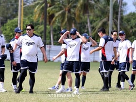 [포토]'투수들은 나를 따르라' 투수캡틴 류현진