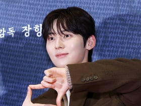 황민현, 개인소장 잘생김[★포토]
