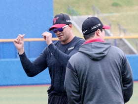 [포토] 치리노스, 우중 댄스 작렬