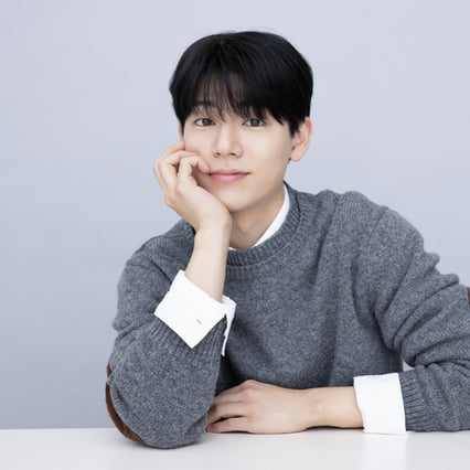 '신사장' 배현성 "절친 박서함과 여전히 '디지몬' 사랑♥..전시 다녀오고 굿즈 자랑해"[인터뷰②]