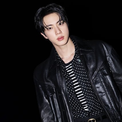 방탄소년단 진 앙코르 콘서트 소식 실린 日 신문 완판·셀럽들 콘서트 인증 "석진이형 최고"