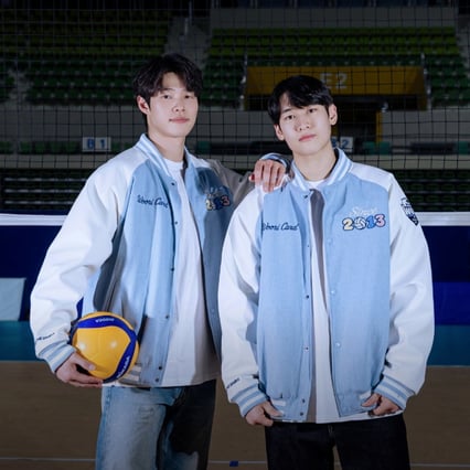 '이시몬-이유빈 모델 됐다!' 우리카드 배구단, 스쿨룩 컨셉 '윈터 콜렉션' 출시 '15일부터 구매 가능'