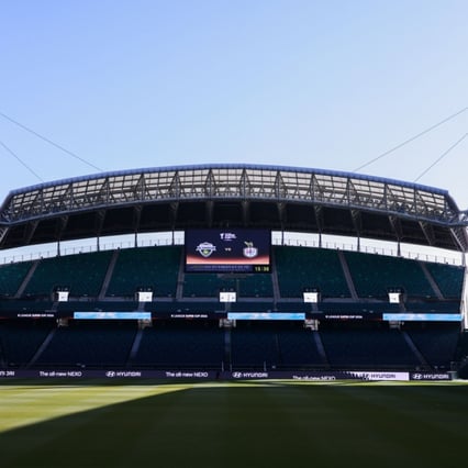 'K리그 최초 혁신' 전북, LED 리본 디스플레이 보드 도입