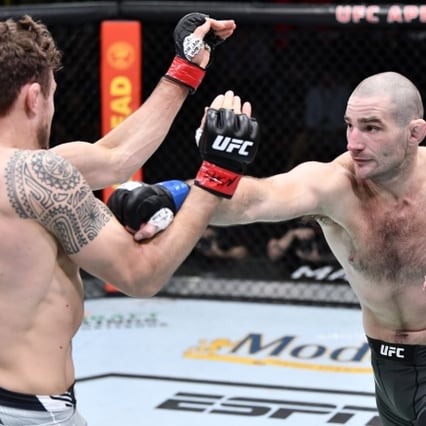 "5R 내내 고문하겠다" 8연승 도전자, '전 챔피언'은 "TKO 시킬 것"... 타격가-레슬러 흥미진진 미들급 매치업 [UFC]