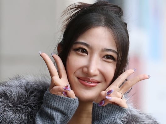 SM 연습생에서 전세계 1위로