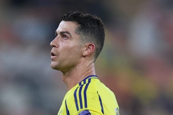 «По-настоящему» Роналду снова «ситуация без шоу» → беспрецедентный «отказ от участия в официальных матчах» ... «Внезапное возвращение в Европу»