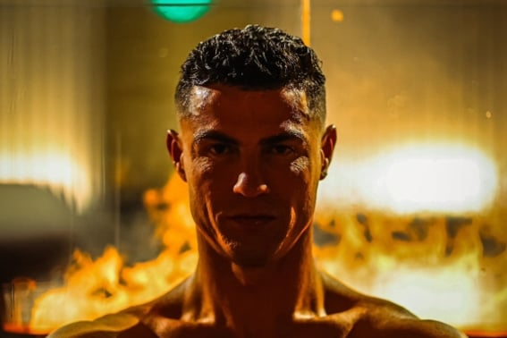 "闪电回归曼联谈判"C罗放弃足足3088亿韩元 最终有望脱离沙特