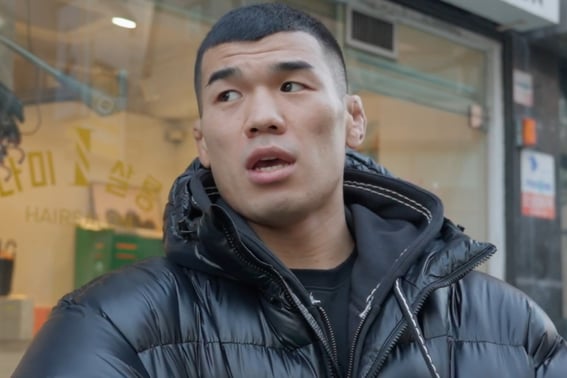 "K-泰森"高锡铉倒下，"根本喘不过气来"" 令人惋惜的意外受伤... UFC取得三连胜，"急刹车"