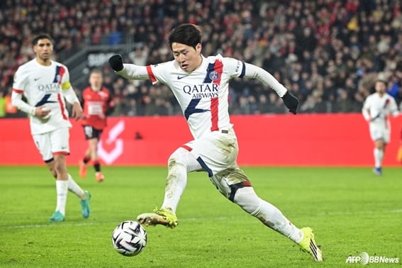 The nightmare of 'South Korea's complete defeat in the Asian Korea' has even destroyed Lee Kang-in's PSG... "Risk of failing to win the league." Emergency