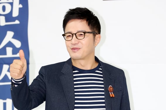 Dù mất 5,6 tỷ won nhưng vẫn tiếp tục đầu tư.Jo Young Goo gây sốc bày tỏ tình cảm với fan hâm mộ [Star Issue]