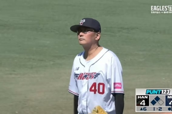 'Появление Наклболлера легенды(?)' Продолжение прогулки → После протеста отменили страйкауты, а что за стагнация '50-летнего корейца' в игре Ханхва?