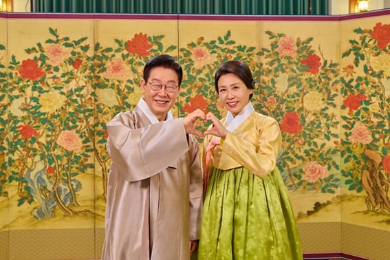 パク・ジフン『王と暮らす男』、イ・ジェミョン大統領夫婦の『秘密デート』ピック