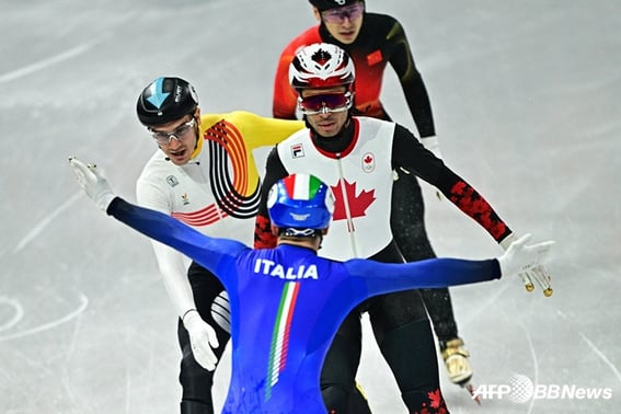 Критика "высокомерной церемонии" с задницей... Лин Сяоцзюнь, которого "унижают", на этот раз оскорбляют? [Олимпиада в Милане.]