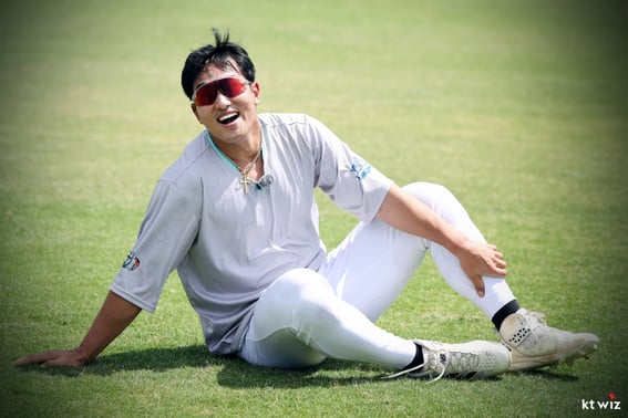 Вау 'Ким До Ён не был Но Си Хван'' Репортер Ындыль, который вошел в лагерь →"Осторожный номер 1 - мужчина с мускулистым телом, который "взрывает одежду"