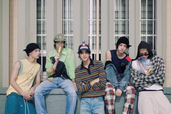 Cortis, дебютный альбом 2026 Spotify превысил 100 миллионов раз.Зарубежные любовные призывы