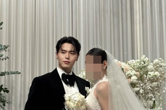 Young Jae hết hàng sau khi vướng nghi vấn hẹn hò tuổi vị thành niênCảm kích: "Thời gian qua tôi đã rơi rất nhiều nước mắt"