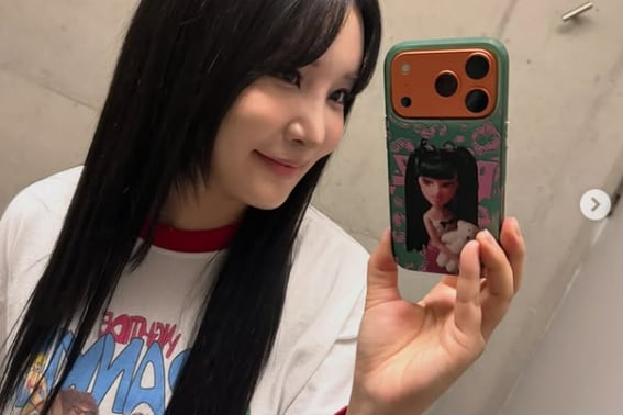 "На 11 лет старше ♥"Лаллаль, неделя пластической хирургии ...Уверенность после операции на носу и под глазом [человек.]